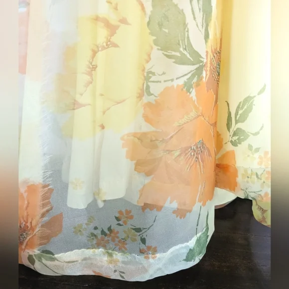 Vintage 70s ILGWU Floral Floor Length Gown - Picture 11 of 12